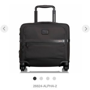 TUMI ALPHA 2 4 WHEELED COMPACT BRIEF SPINNER CARRY